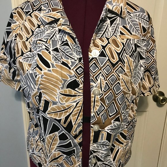 SOUTHERN LADY SIZE LARGE BUTTON UP SHORT JACKET TOP POCKETS SHORT SLEEVES - Picture 1 of 2